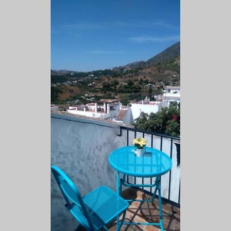 La Casita Azul,Apartamento Encantador Frigiliana Luaran gambar
